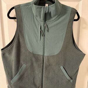 Lululemon Athletica Sage Green Fleece Vest Size 10